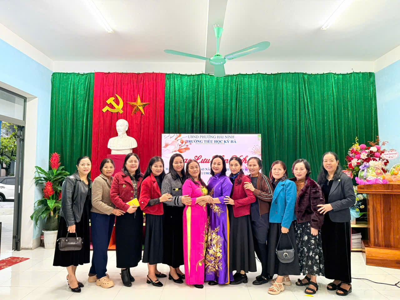 z7242889511205 c9c21a3afff9066504157c19b2f4f4d9